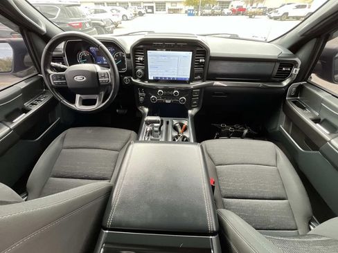 Used 2021 Ford F150 XLT w/ Equipment Group 302A High image 16