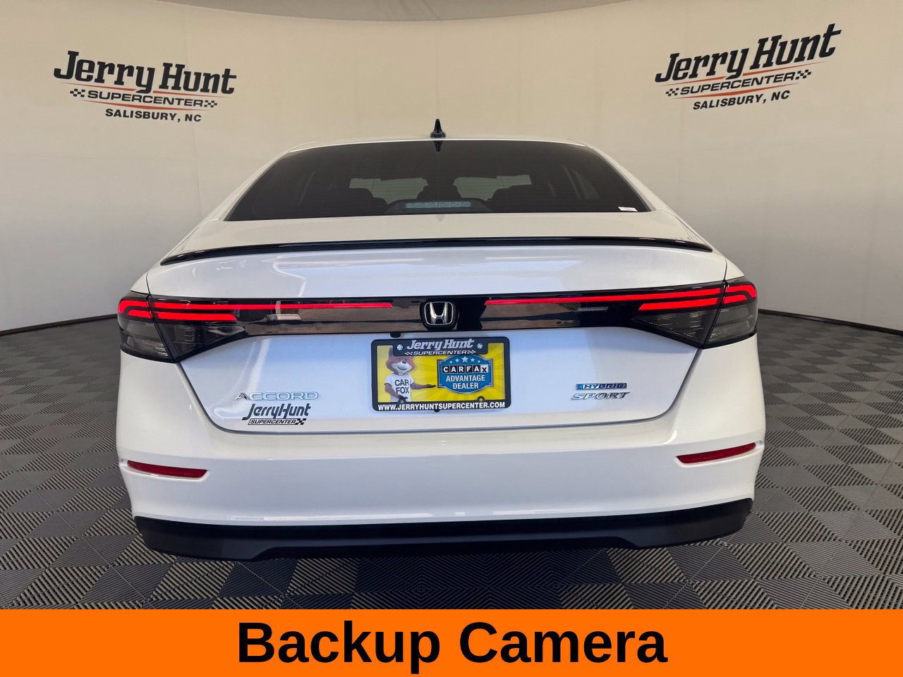 Used 2025 Honda Accord Sport image 8