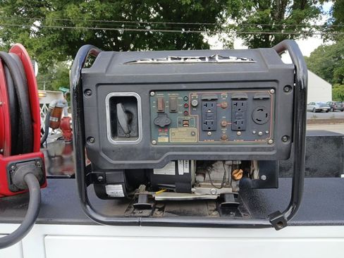 Used 2022 RAM 2500 Tradesman RWD image 10