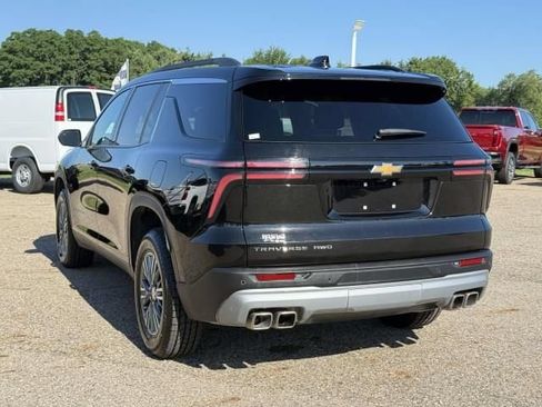Used 2026 Chevrolet Traverse LT AWD/4WD image 6