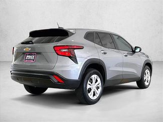 Used 2024 Chevrolet Trax LS FWD video 2