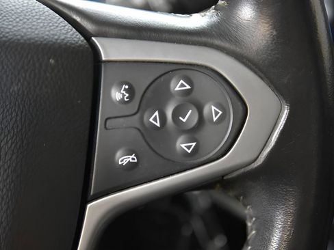 Used 2018 Chevrolet Colorado ZR2 image 16