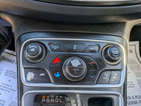 Used 2016 Chrysler 200 Limited w/ Anniversary Edition image 49