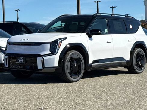 New 2026 Kia EV9 GT-Line AWD/4WD image 8