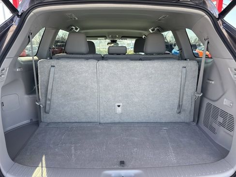 Used 2018 Toyota Highlander Plus image 31