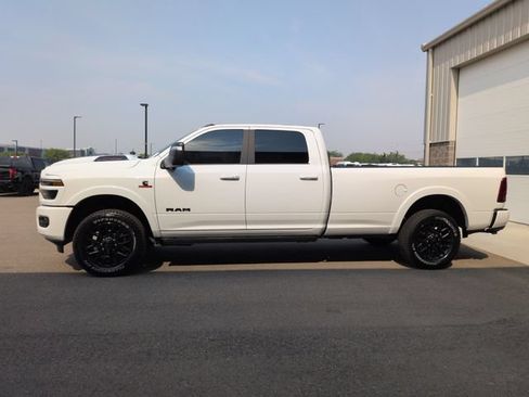 Used 2026 RAM 3500 Limited AWD/4WD image 6