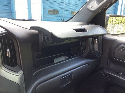 Used 2023 Chevrolet Silverado 1500 Custom AWD/4WD image 71