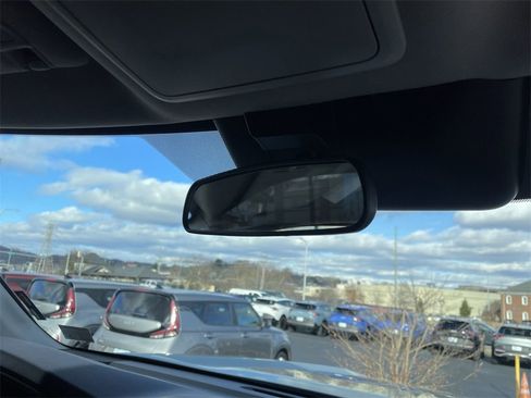 Used 2024 Toyota Tundra SR5 image 28