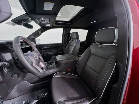 Certified 2025 GMC Sierra 1500 AT4X image 21