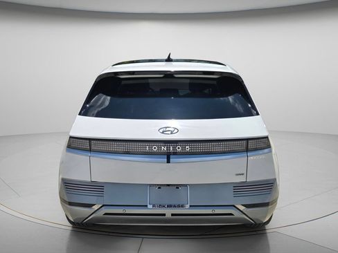 Used 2023 Hyundai Ioniq 5 Limited AWD/4WD image 6