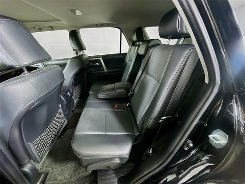 Used 2017 Toyota 4Runner Limited image 14
