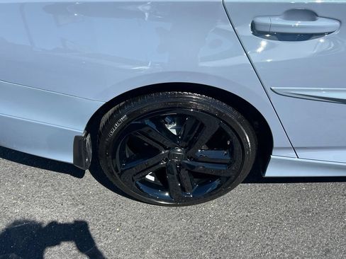 Used 2022 Honda Accord Sport image 6