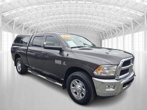 Used 2017 RAM 2500 Tradesman w/ Chrome Appearance Group RWD image 2