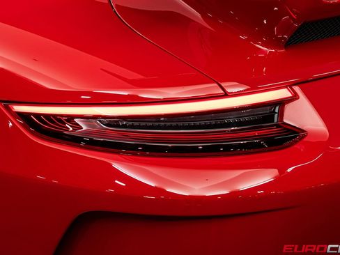 Used 2018 Porsche 911 GT3 image 19