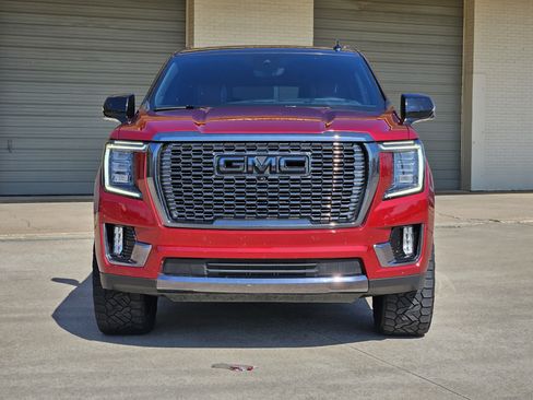 Used 2024 GMC Yukon XL Denali Ultimate image 6