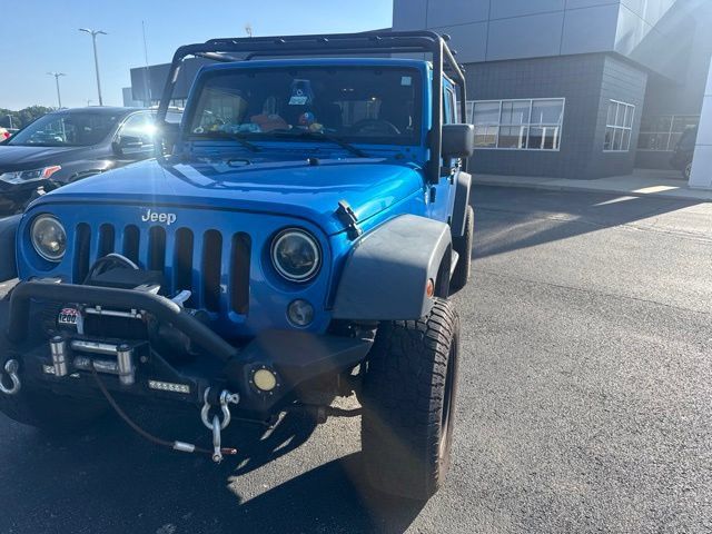 Used 2015 Jeep Wrangler Unlimited Sport w/ Connectivity Group AWD/4WD image 8