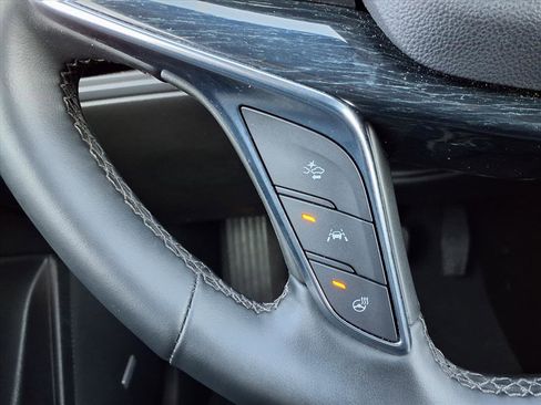 Used 2025 Cadillac XT5 Premium Luxury image 15