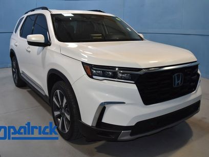 Used 2025 Honda Pilot Touring