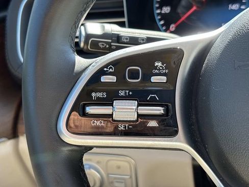 Used 2022 Mercedes-Benz GLS 450 4MATIC image 30