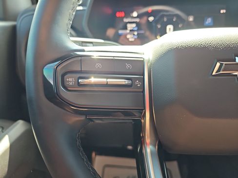 Used 2026 Chevrolet Colorado Trail Boss AWD/4WD image 14