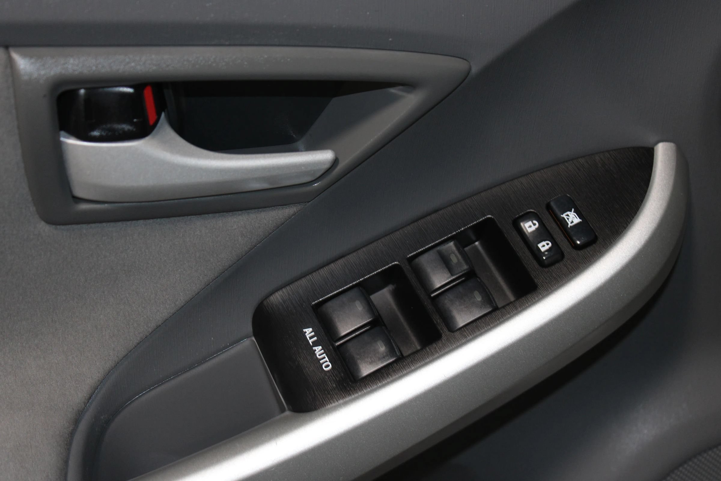Used 2011 Toyota Prius Two FWD image 10