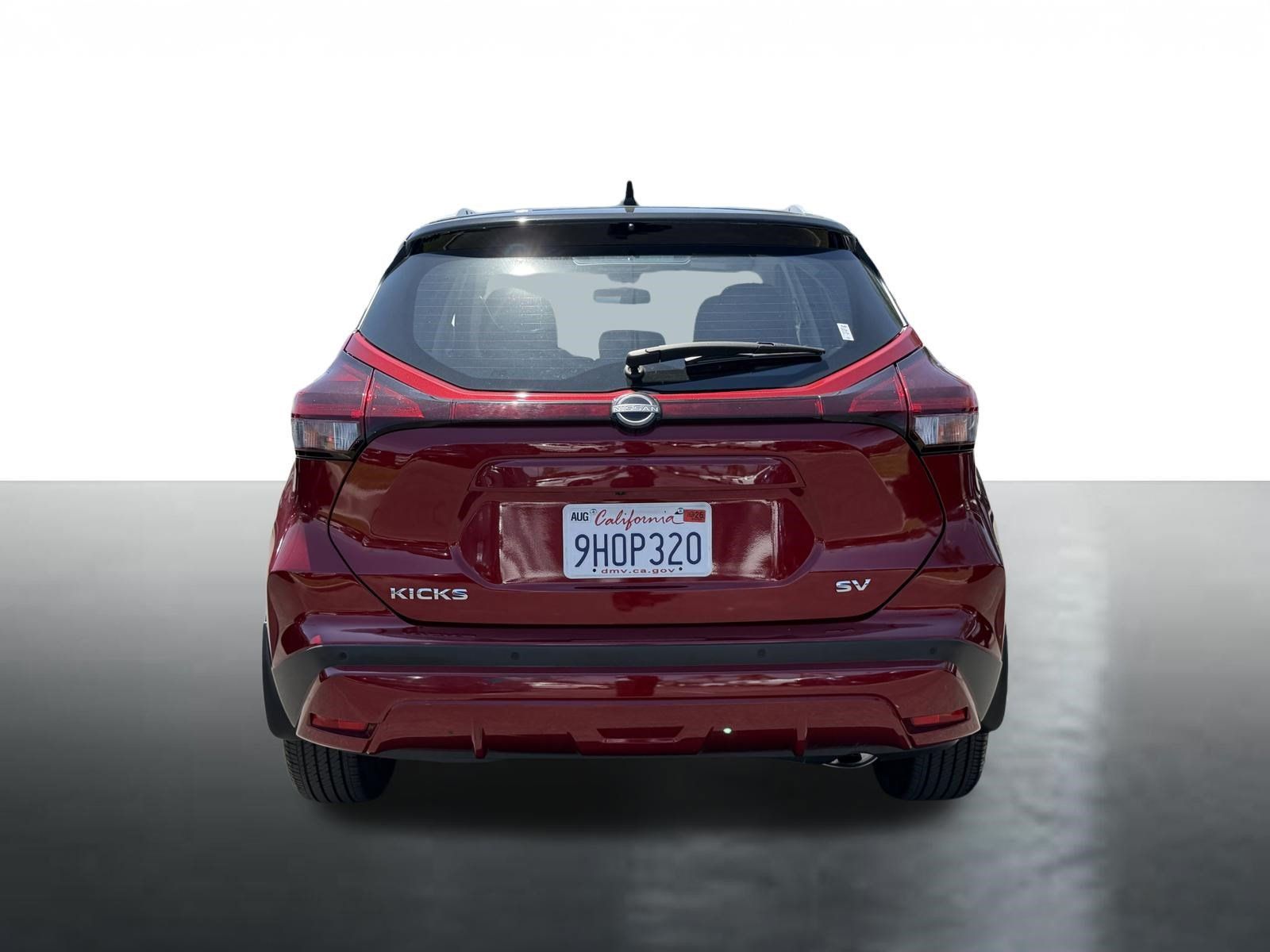 Used 2023 Nissan Kicks SV FWD image 7