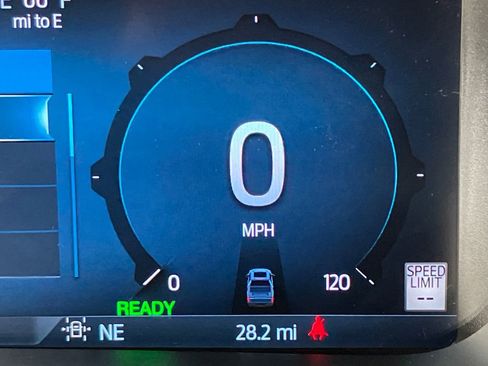 New 2025 Ford F150 Lariat w/ Equipment Group 502A High image 26