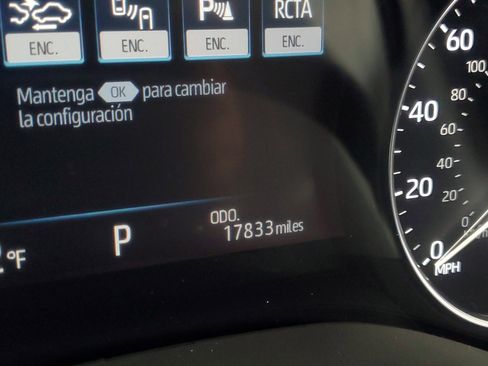 Certified 2024 Toyota Sienna Limited image 23