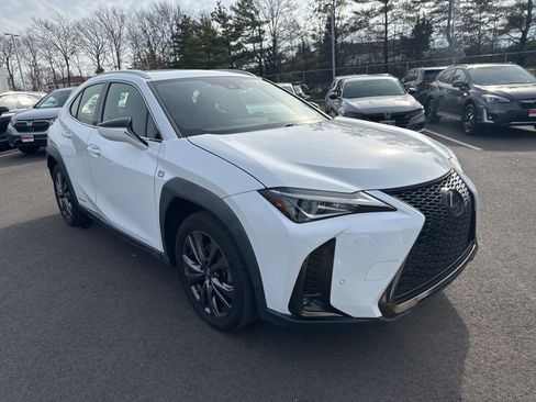 Used 2020 Lexus UX 250h F Sport image 3