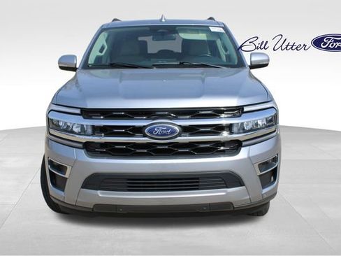 Used 2024 Ford Expedition Max Limited image 2