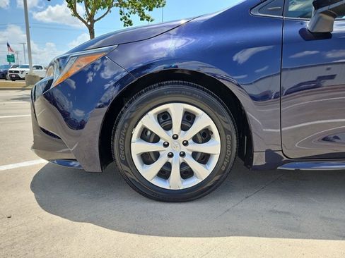 Used 2024 Toyota Corolla LE FWD image 22