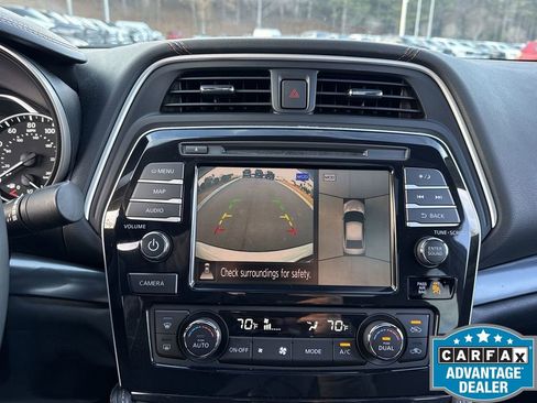 Used 2023 Nissan Maxima SR w/ Sport Mat Group image 18
