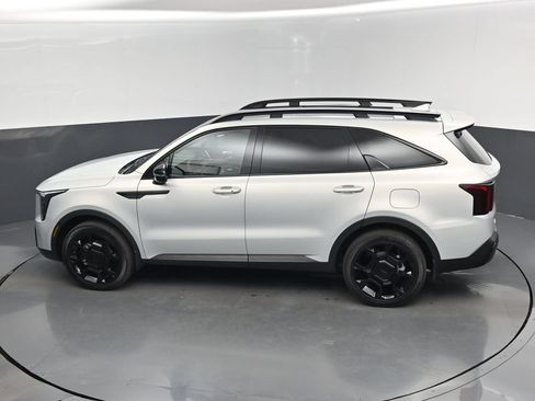 Certified 2026 Kia Sorento X-Line EX AWD/4WD image 14