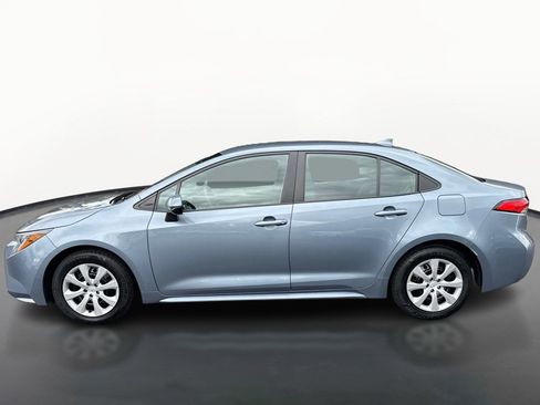 Used 2023 Toyota Corolla LE FWD image 6