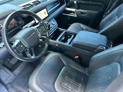 Used 2022 Land Rover Defender 110 S AWD/4WD image 10