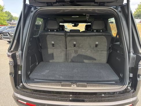 New 2026 Jeep Grand Wagoneer Limited AWD/4WD image 18