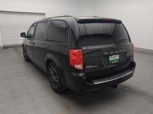 Used 2017 Dodge Grand Caravan GT FWD image 5