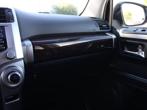 Used 2022 Toyota 4Runner Limited AWD/4WD image 22