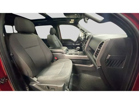 Used 2019 Ford F150 XLT w/ Equipment Group 302A Luxury image 17