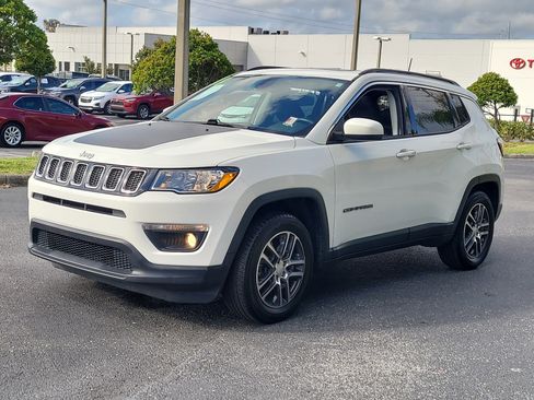 Used 2018 Jeep Compass Latitude w/ Popular Equipment Group FWD image 13