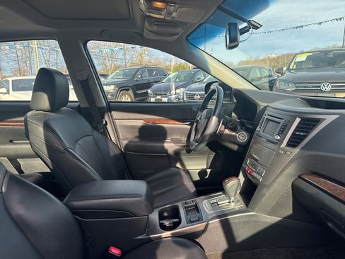Used 2013 Subaru Legacy 3.6R Limited image 35