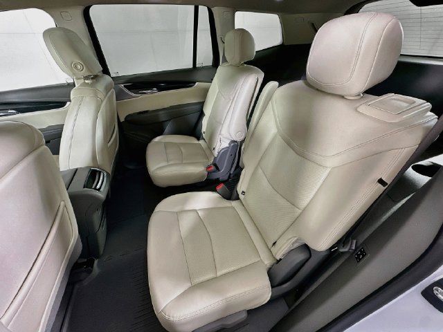 Certified 2023 Cadillac XT6 Premium Luxury w/ Technology Package AWD/4WD image 27