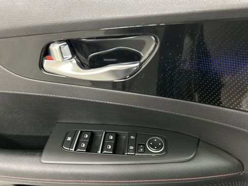 Used 2022 Kia Forte GT w/ GT2 Package FWD image 11