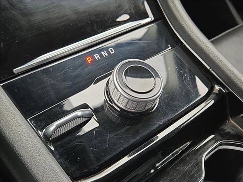 Used 2023 Jeep Grand Cherokee L Limited image 11