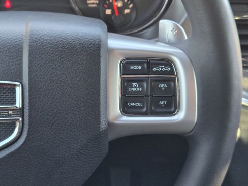 Used 2014 Dodge Charger R/T image 29