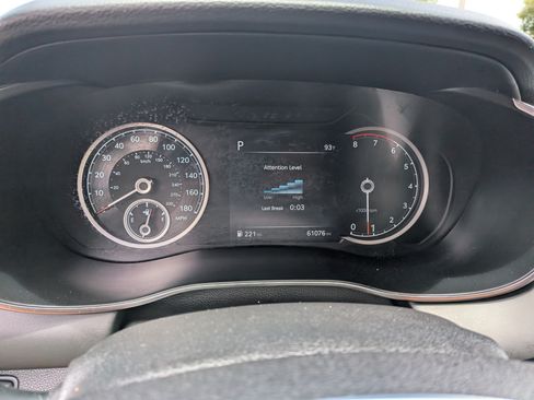 Used 2023 Genesis G70 2.0T w/ Sport Prestige Package RWD image 29