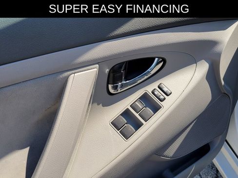 Used 2011 Toyota Camry LE w/ LE Extra-Value Pkg FWD image 18