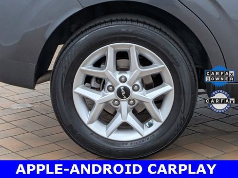 Used 2023 Kia Soul LX w/ LX Technology Package image 9