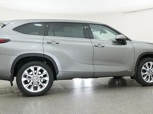 New 2026 Toyota Highlander Limited AWD/4WD image 29