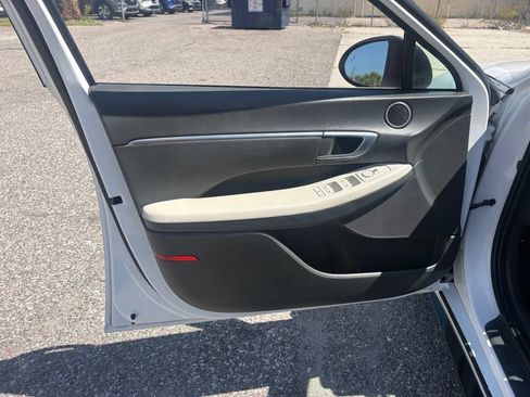 Used 2023 Hyundai Sonata SEL w/ Cargo Package FWD image 10